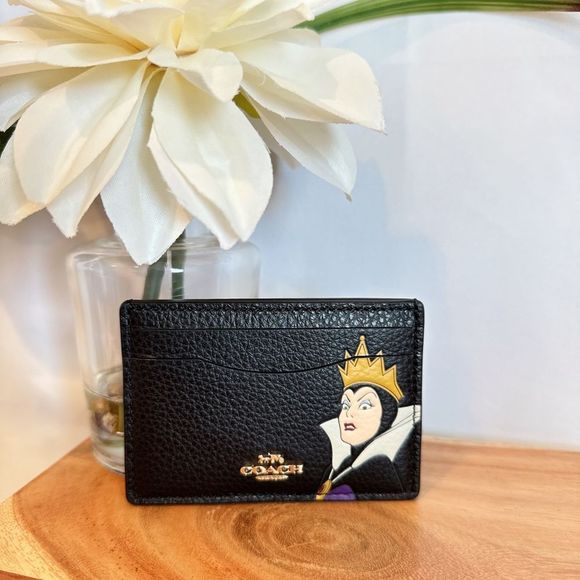 Coach Disney X Coach Card Case With Evil Queen Motif - Picture 2 of 6